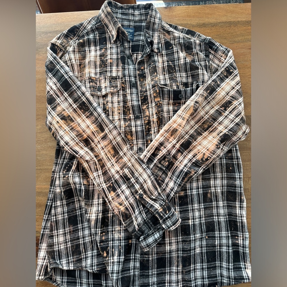 The perfect up-cycled fall flannel!!